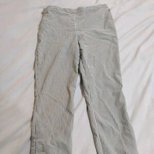 Chic Women's Striped Straight Leg Pants